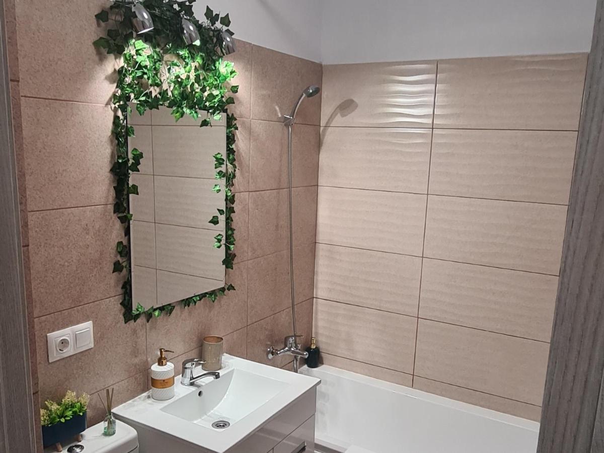 Siriului Studio Boekarest Buitenkant foto